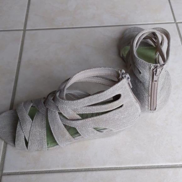 4/$15 women gladiator summer shoes - Picture 2 of 8